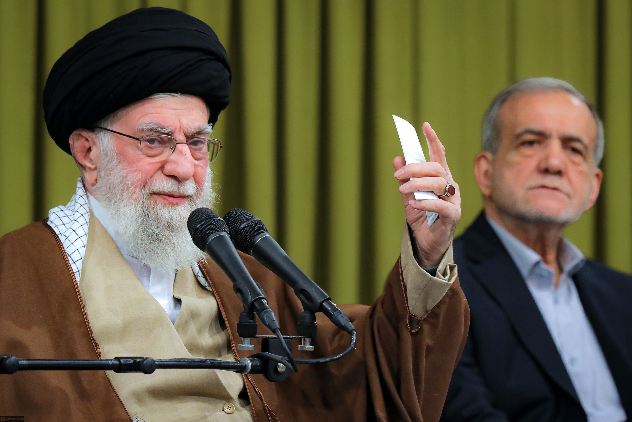 Despite Khamenei's subtle nod to US talks, hardliners due to stay opposed