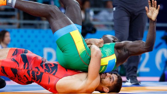 پیروزی رعدآسا در دومین مسابقه؛امامی برای رسیدن به کایل دیک آمریکایی ۳۴ ثانیه وقت لازم داشت