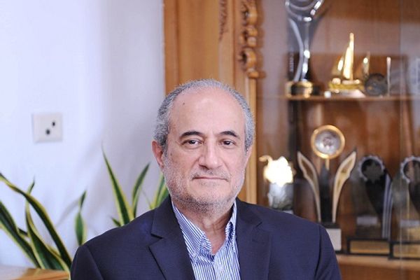 رییس دانشگاه علم و صنعت: غربیها با «کاغذها و امضاها» از تحریم ما دست برنمیدارند