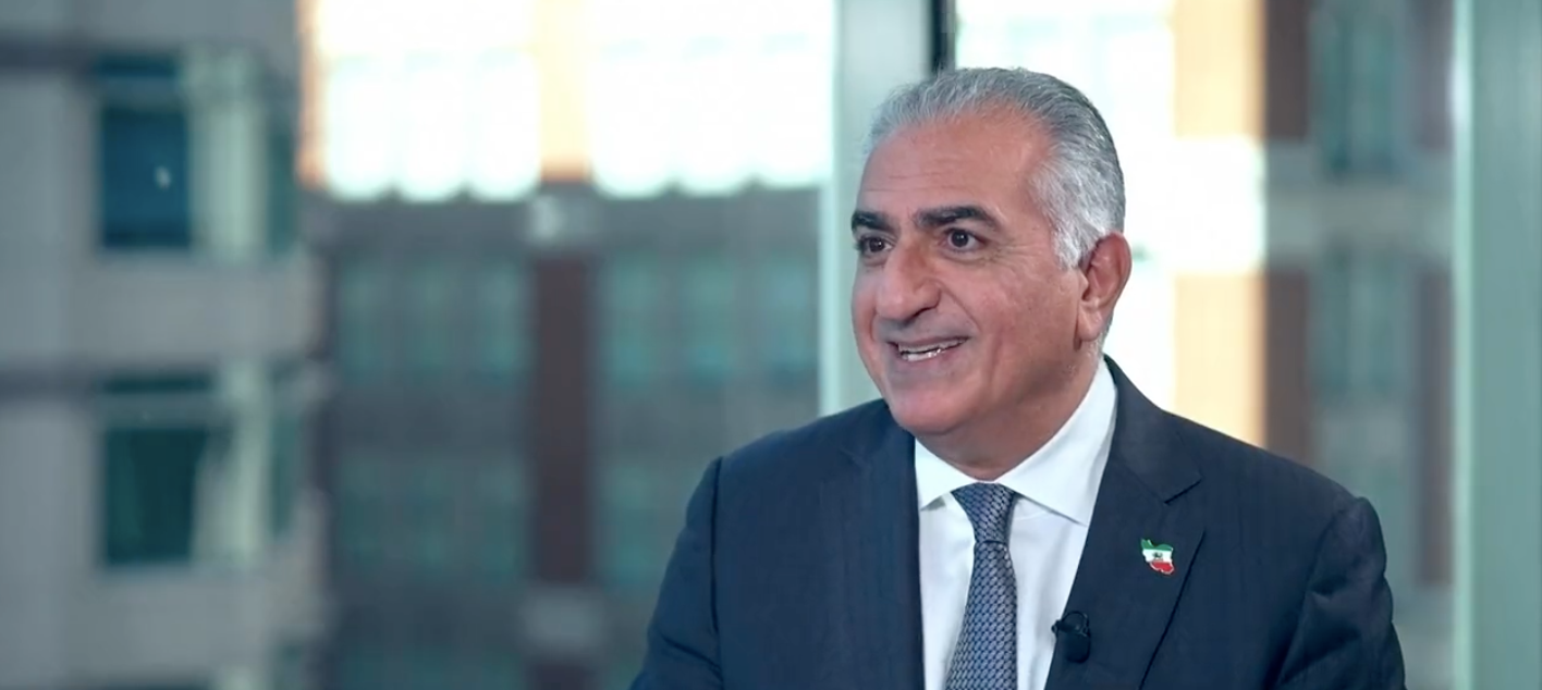 Iran’s Exiled Prince Calls On Military To Protect People  