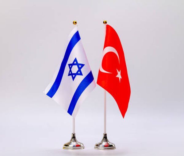 وسائل إعلام إسرائيلية: تحقيق الموساد مع شهبازي داخل إيران إحراج لطهران ورسالة لتركيا