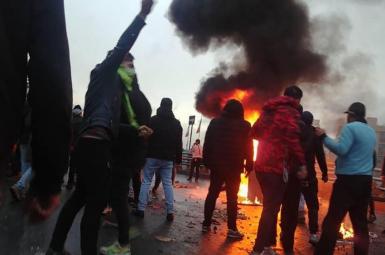 جامعه ایران از اعتراضات سراسری سالانه به مقاومت روزمره مقابل حکومت روی آورده است