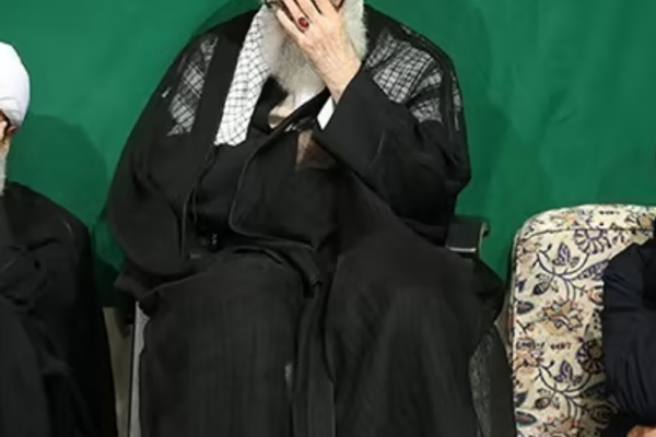 تساؤلات داخل إيران: أين المرشد خامنئي