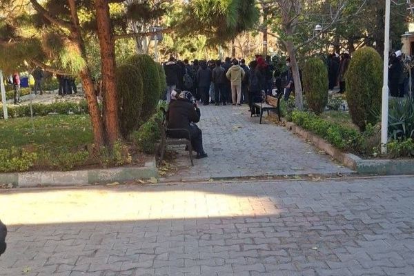 هشت دانشگاه در سومین روز اعتصابها به جمع معترضان پیوستند