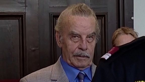 مرد اتریشی که ۲۴سال به دختر خود تجاوز میکرد از زندان روانپزشکی به زندان عادی منتقل میشود