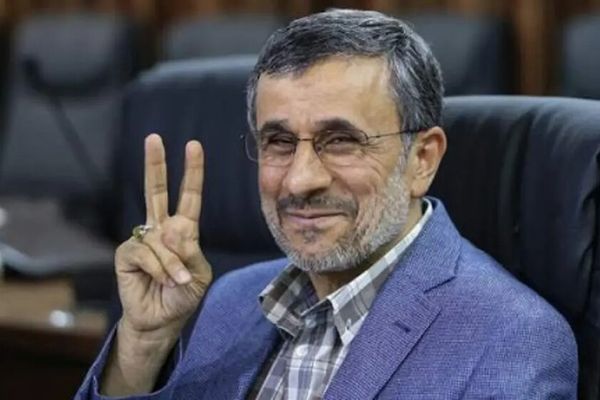 Iran Lifts Travel Ban On Ahmadinejad For Visiting Guatemala