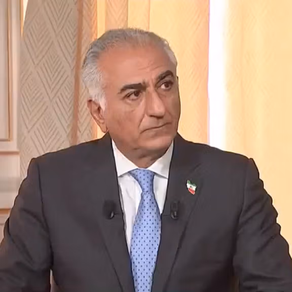 شاهزاده رضا پهلوی خطاب به خامنهای: مبارزه تا نابودی رژیم ضدایرانیات ادامه خواهد داشت