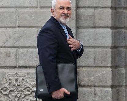 در صدمین سال تاسیس حزب کمونیست: ظریف به زبان چینی آرزوی تقویت روابط پکن و تهران را کرد