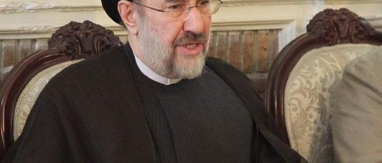 محمد خاتمی:انتظار تغییر از طالبان بیجاست، برای حمایت از مقاومت باید صدای ملت افغانستان شد