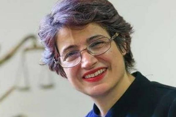 فرانسه خواستار آزادی فوری نسرین ستوده شد