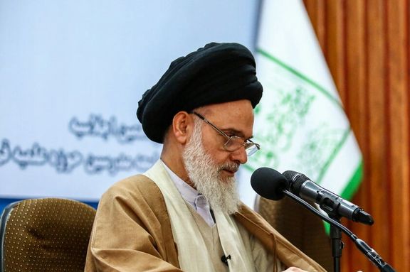 امام جمعه قم: مرزهای سوریه را بستند و نگذاشتند ایران کاری از پیش ببرد