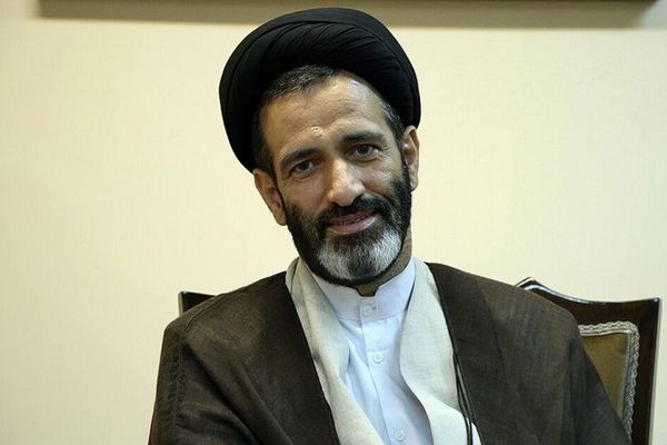 نایب رییس کمیسیون صنایع: بانک مرکزی مرده است