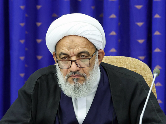 برلماني إيراني: الأميركيون قتلة.. وعلينا دعم "جبهة المقاومة" بكل ما نستطيع