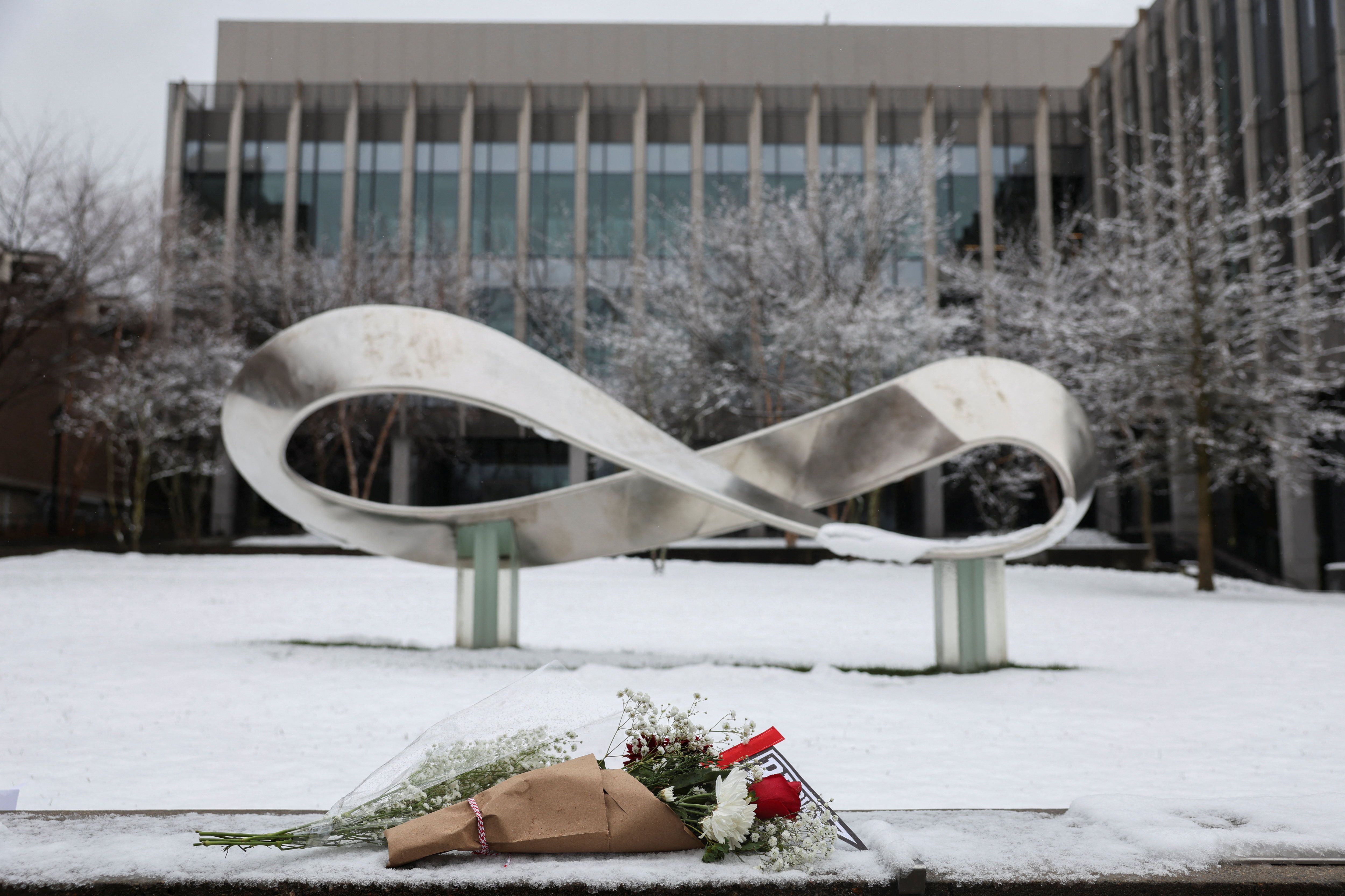 پلیس می‌گوید مظنون حمله دانشگاه براون مردی ۲۴ ساله با سابقه خدمت در ارتش است