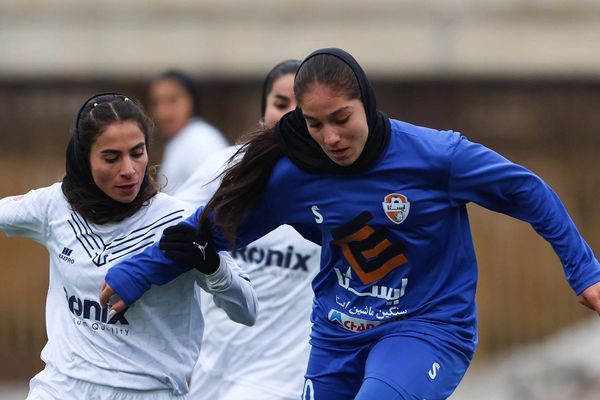 افزایش فشار جمهوری اسلامی بر زنان فوتبالیست، برای جلوگیری از همراهی با انقلاب ملی ایرانیان