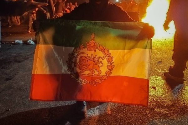 روایت یک وکیل: در گیلان معترضان بازداشتی را مجبور به پذیرش اتهامات سنگین میکنند