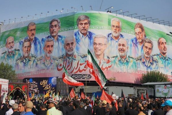روزنامه تایمز اسرائیل درباره جنگ ۱۲ روزه: حکومت در حال فروپاشی است اما جشن پیروزی میگیرد