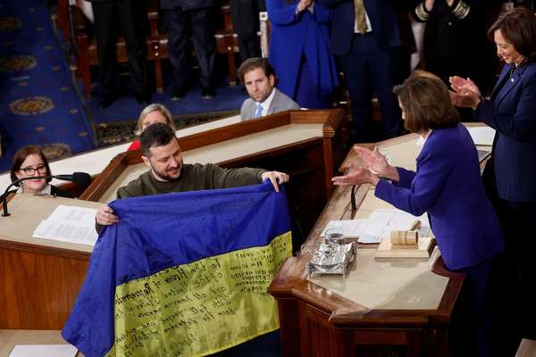 Ukraine Crisis Shakes Up US, Iran Calculations