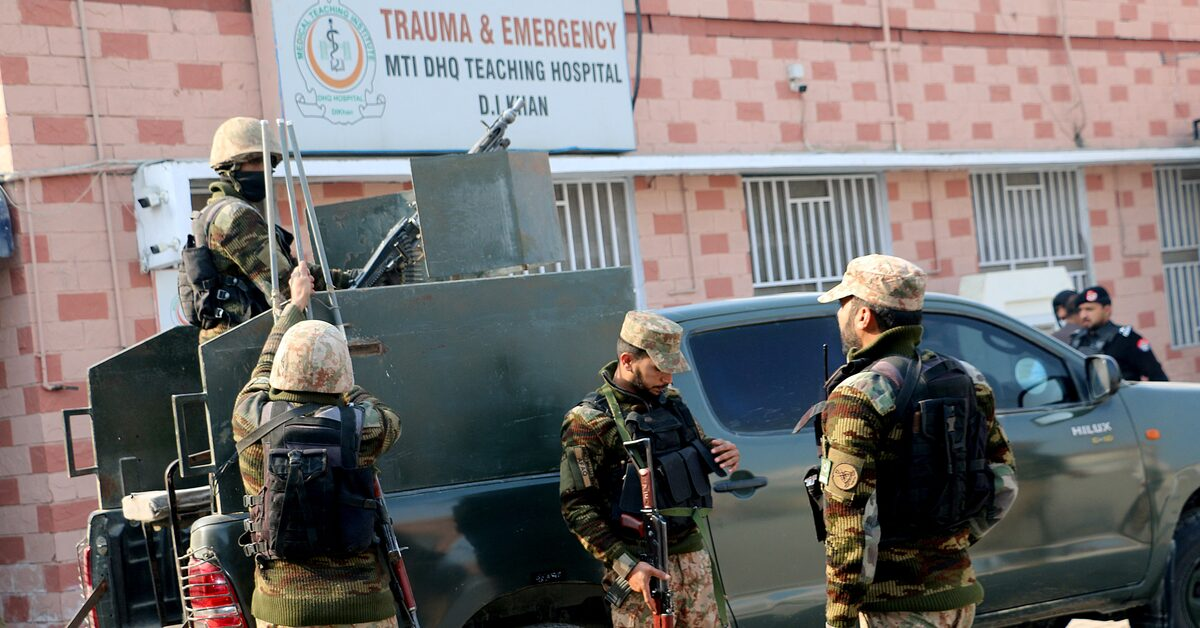 پاکستان ۱۱ نفر را به‌اتهام «قتل ناموسی» یک زوج در بلوچستان بازداشت کرد