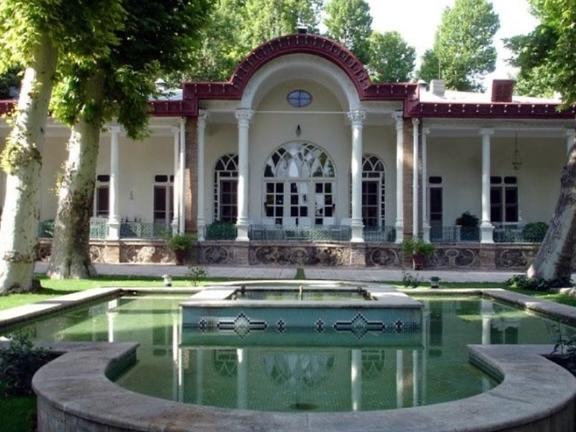 سفارت ایتالیا در تهران اعلام کرد از روز ۲۶ فروردین تا اطلاع ثانوی تعطیل خواهد بود