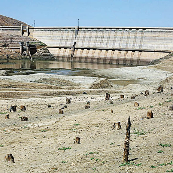 انخفاض مخزون المياه في 3 سدود إلى "الصفر" و19 أخرى تواجه الجفاف الكامل