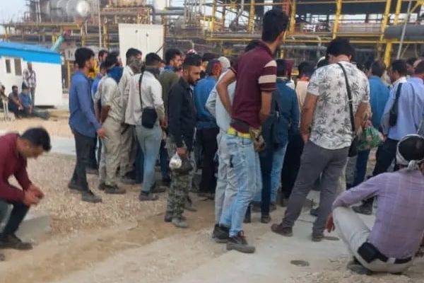 Widespread Arrests Take Place Amid Strikes, Protests In Iran