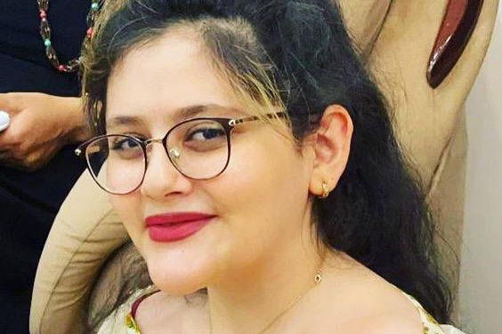 مادر مهساژینا امینی: اگر رای دادن چیزی را تغییر میداد اجازه نمیدادند رای دهید