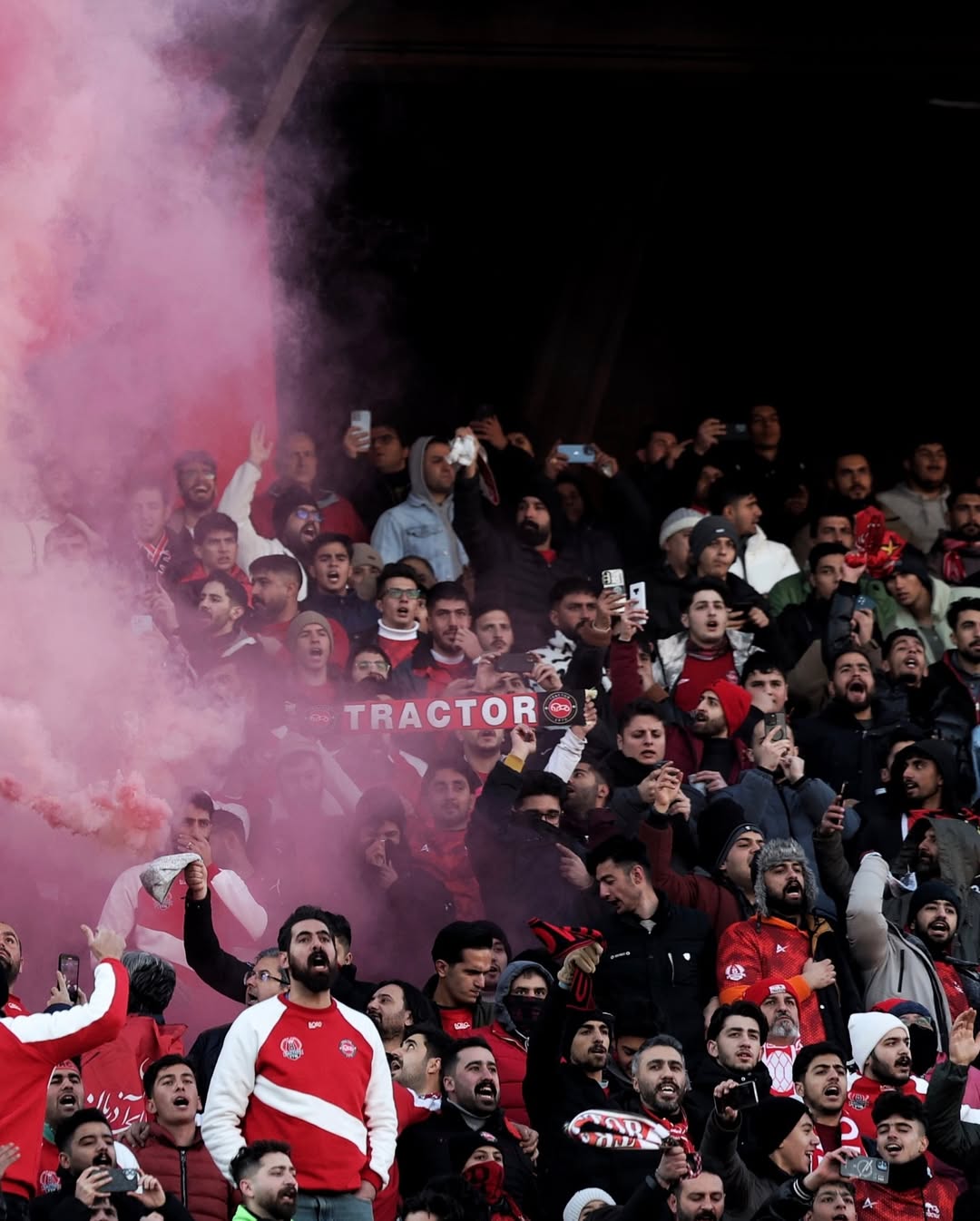 پس از فحاشی به کریم باقری و افشین پیروانی؛ ۸ لیدر تراکتور محروم شدند