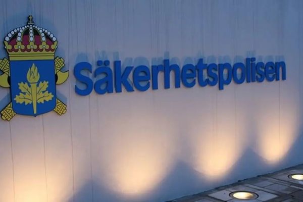 Sweden Considers Restricting Dual Nationals In Sensitive jobs