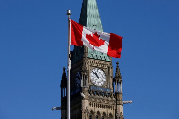 Canada Must Brand IRGC as Terror Group, Dissidents Urge