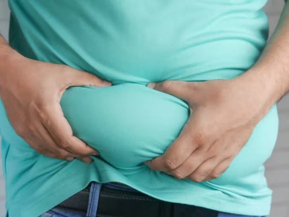 اکونومیست: پژوهش تازه پیوند مستقیم چاقی با آلزایمر را نشان میدهد