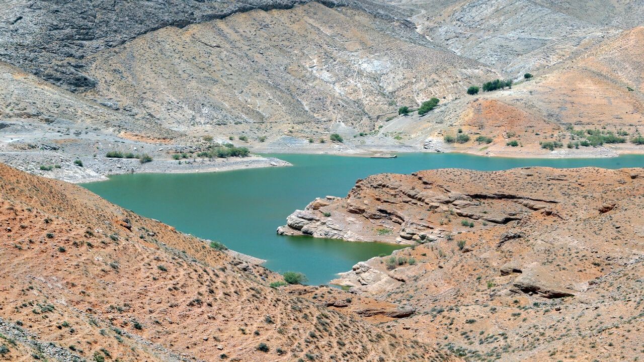 مسؤول إيراني: إخلاء طهران غير وارد.. لكن التقنين والقطع التام للمياه خطر حقيقي 