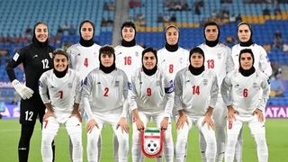 اختصاصی: بازیکنان تیم فوتبال زنان ایران در کوالالامپور تحت کنترل شدید امنیتی قرار دارند