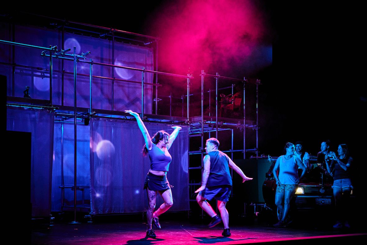 «روزهای آزادی»؛ زنان زندانی و رقص زندگی 