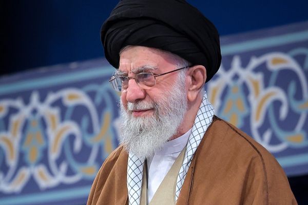 Khamenei 'foolish' to reject US talks and Trump is no paper tiger, senators say