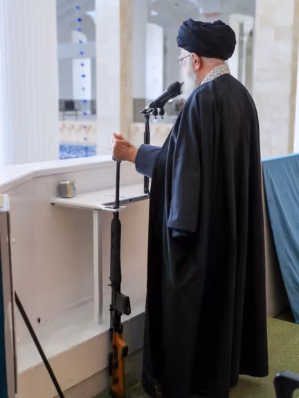 صالحي يحذّر من تعقيد الدبلوماسية الإيرانية بسبب مشروع الانسحاب من معاهدة حظر الانتشار