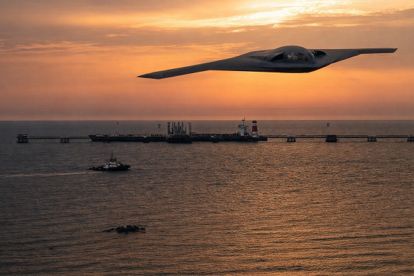 ترامپ: در صورت اختلال در تنگه هرمز، درباره نزدن تاسیسات نفتی ایران تجدیدنظر میکنیم