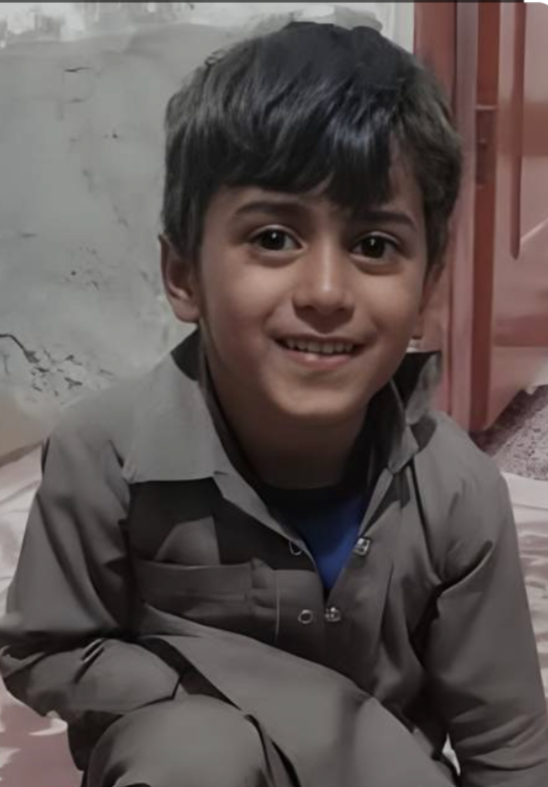 مولوی عبدالحمید خواهان رسیدگی قضایی به پرونده قتل دولتی کودک ۵ ساله بلوچ شد