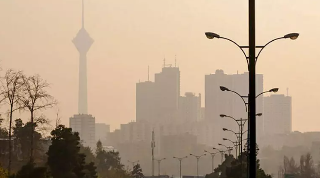 مشاور پیشین سازمان محیط زیست ایران: با پول ۱۰ موشک می‌شود مازوت‌ها را استاندارد کرد