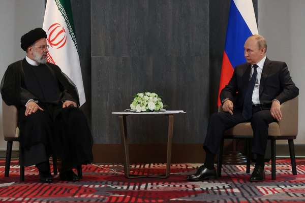 Iranian President Expresses Full Support For Putin Over Wagner Munity
