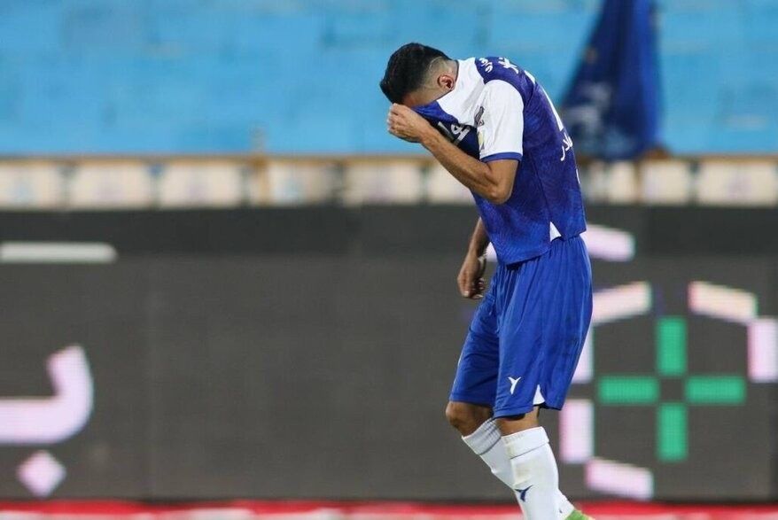 تسویه حساب جمهوری اسلامی با بازیکنانی که طرف مردم ایستاده‌اند