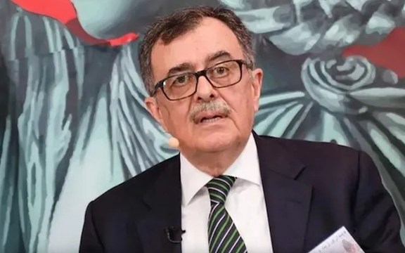 معارض إيراني يدعو ترامب إلى زيادة الضغط الداخلي على النظام لإسقاطه