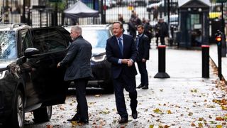 UK's New Foreign Sec. Cameron Faces Crucial Decisions Regarding Iran