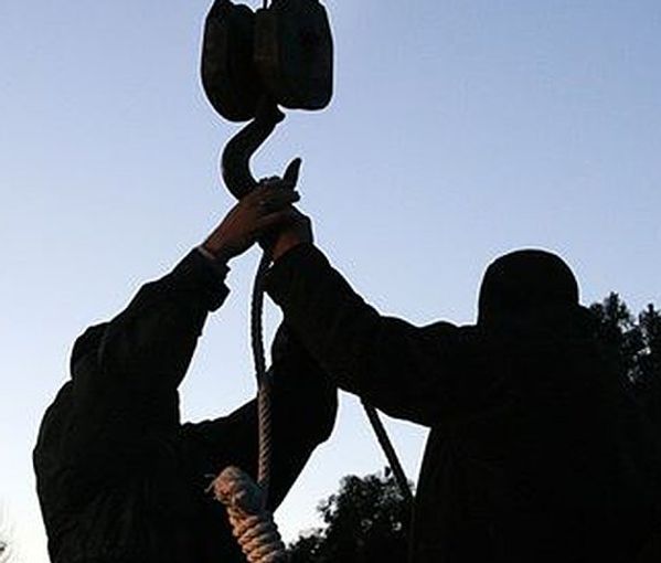وسط انتهاكات قانونية وغموض في الإجراءات.. السلطات الإيرانية تعدم 13 شخصا في يومين