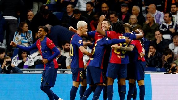 رئال مادرید ۰-۴ بارسلونا؛ طوفان ۴۵دقیقهای لوا، یامال و رافینیا برای تحقیر رئال در برنابئو