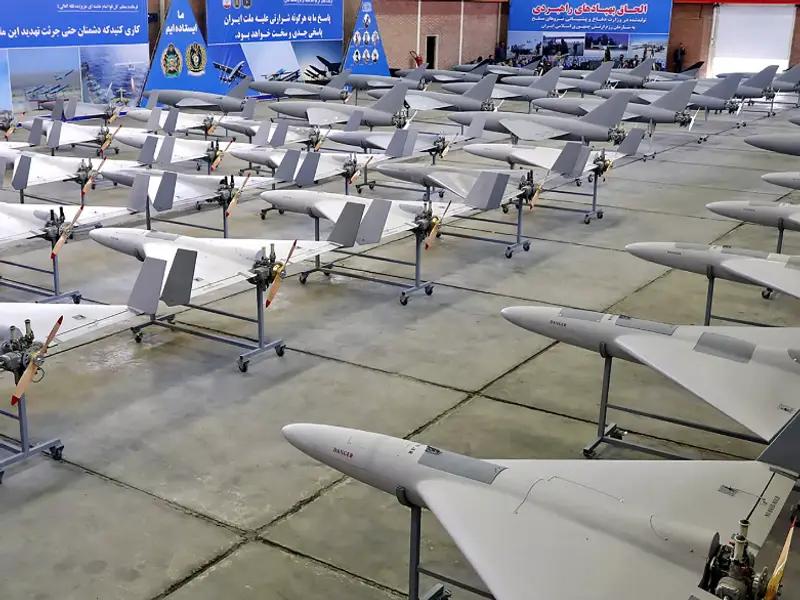 "سكاي نيوز": إيران تصنع مسيرة جديدة بتكنولوجيا متقدمة لتستخدمها روسيا في حرب أوكرانيا