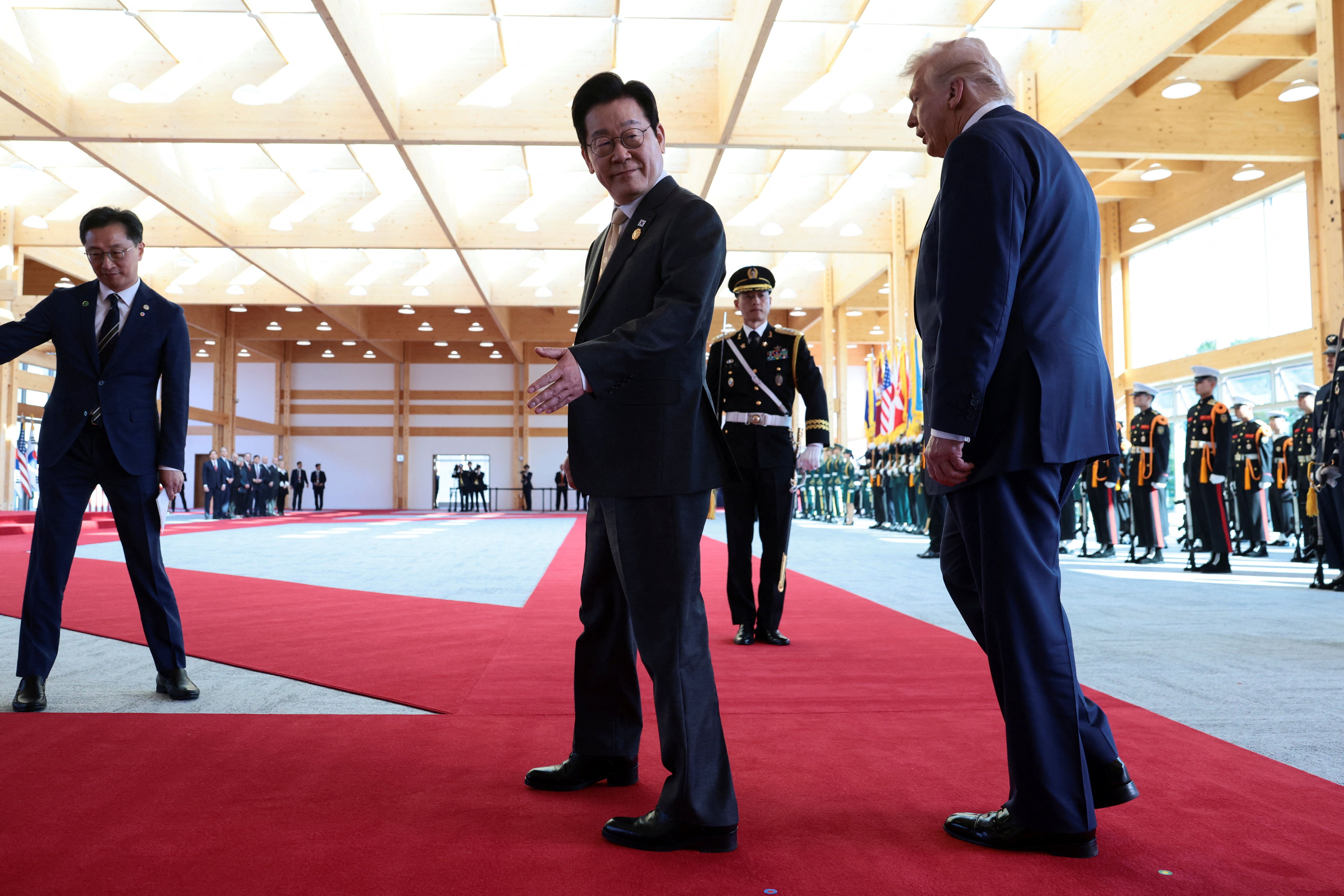 ترامپ در سفر به کره جنوبی: امکان دیدار با رهبر کره شمالی فراهم نشد