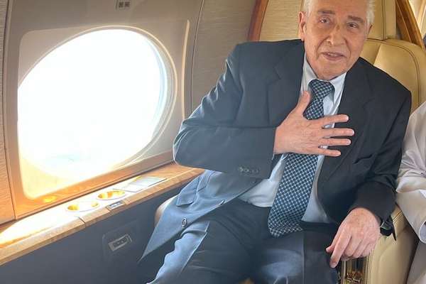 American Citizen Baquer Namazi Leaves Iran After 6.5 Years