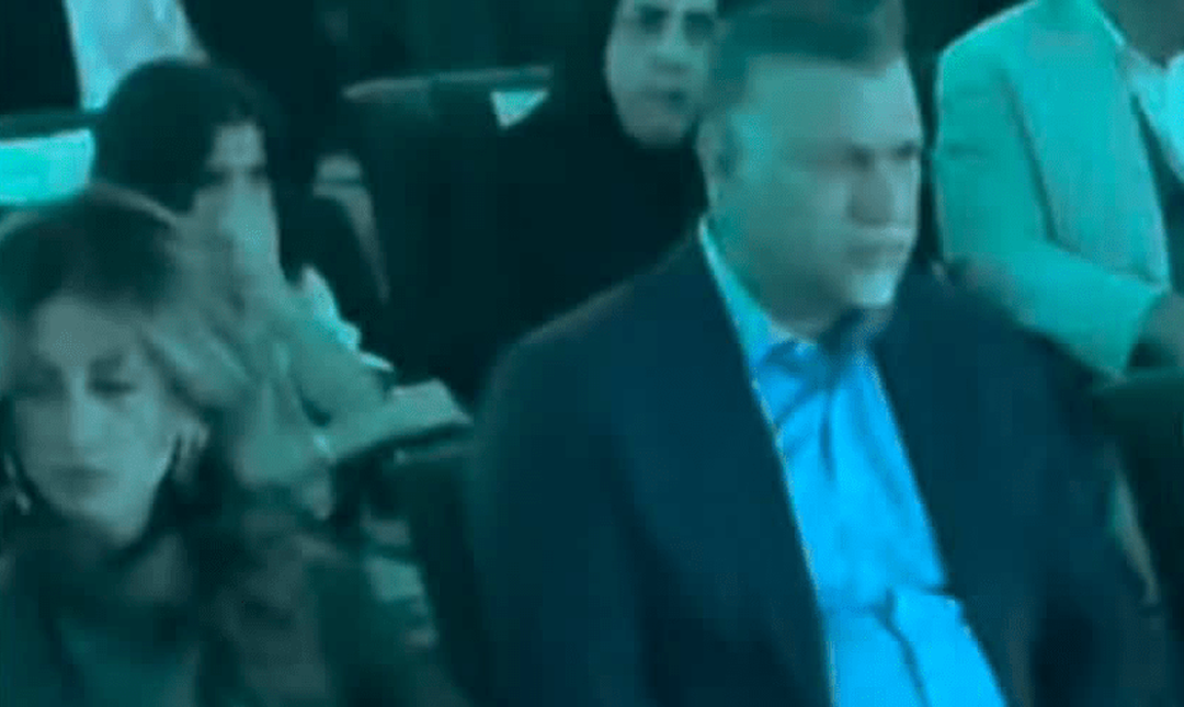 إعلام الحرس الثوري الإيراني: إغلاق قاعة في "قم" بسبب "عدم التزام" زوجة علي دائي بالحجاب 