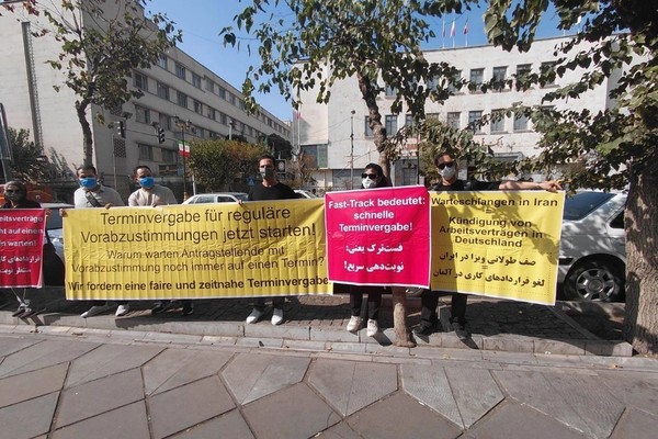 Iranian applicants protest German visa delays in Tehran